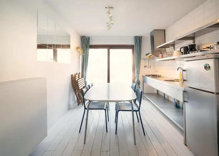 The National Street Residence